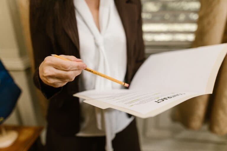 Company Contract vs Personal Contract for Renting an Apartment in Japan